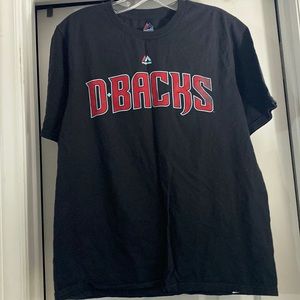 BUY1 GET1 FREE🌺 
Worn once DBACKS T-Shirt XL